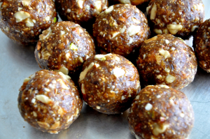 Dry fruit laddu