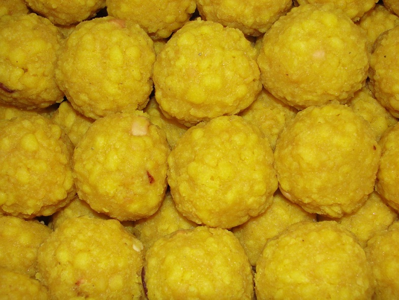 Thirupathi boondi laddu