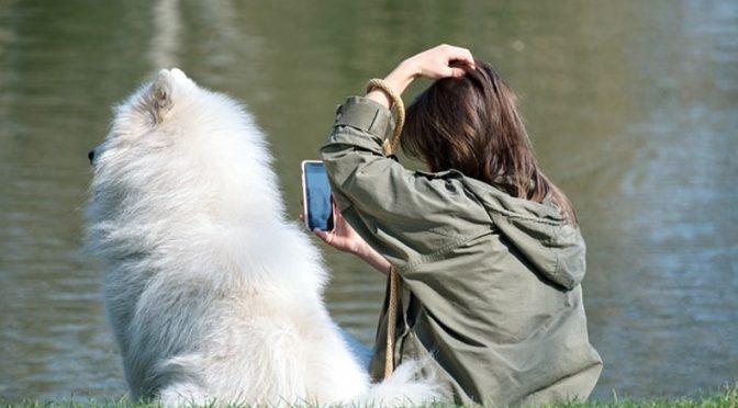 SMART PHONES & ONE SIDED RELATIONSHIP