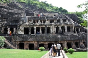 Undavali Caves