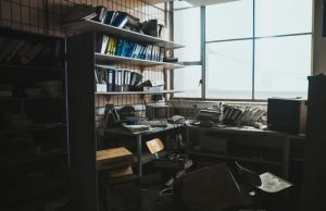 Cluttering causes anxiety