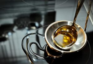 Daily uses of vegetable oil