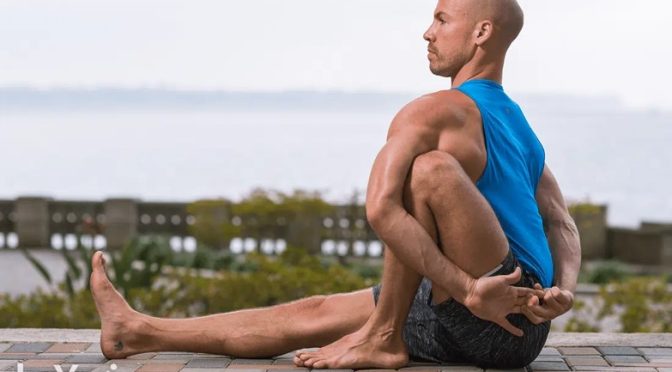 Marichyasana